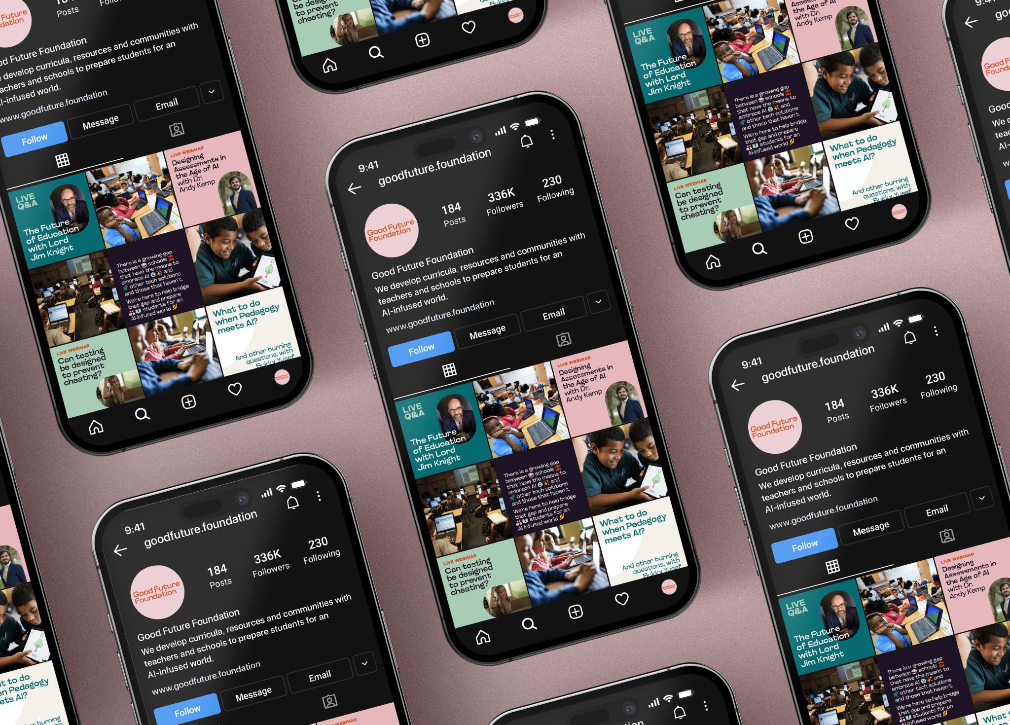 Social templates on mobile